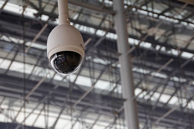 Cámaras de vigilancia en garajes: ventajas y desventajas