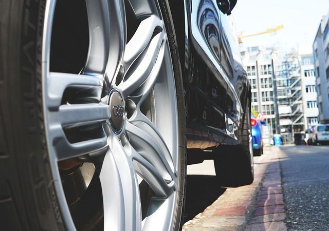 Cómo quitar los arañazos del coche fácilmente