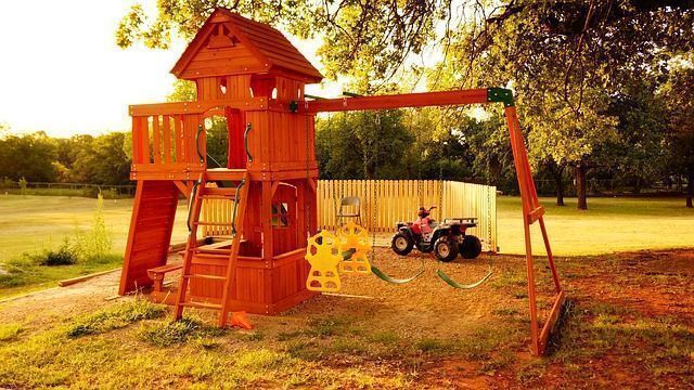 Seguridad en parques infantiles para prevenir accidentes